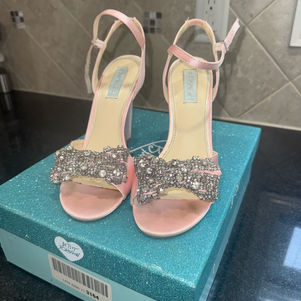 Betsey Johnson Pink Satin Embellished Bow Heels
